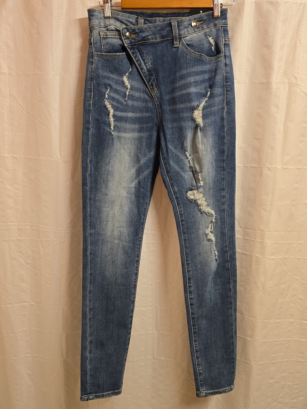 Fashion Nova Jeans Women's Size 7 Blue Asymetrical Y2k Grunge Ripped Rips